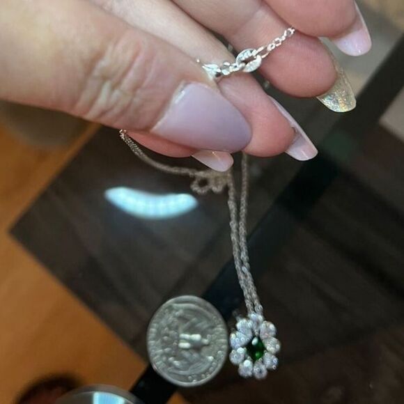 The Emerald Passion pendant in 925 and cubic zirconia - Picture 2 of 12